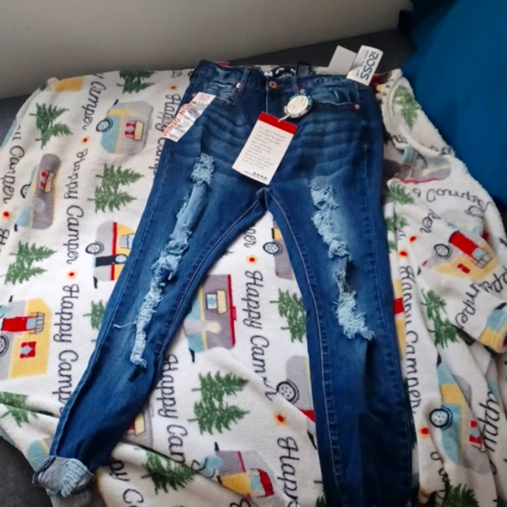 New jeans size 9 stretchy